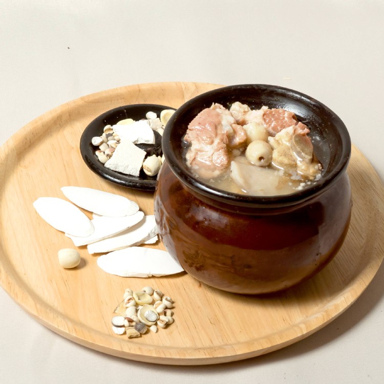 五神茯苓燉排骨