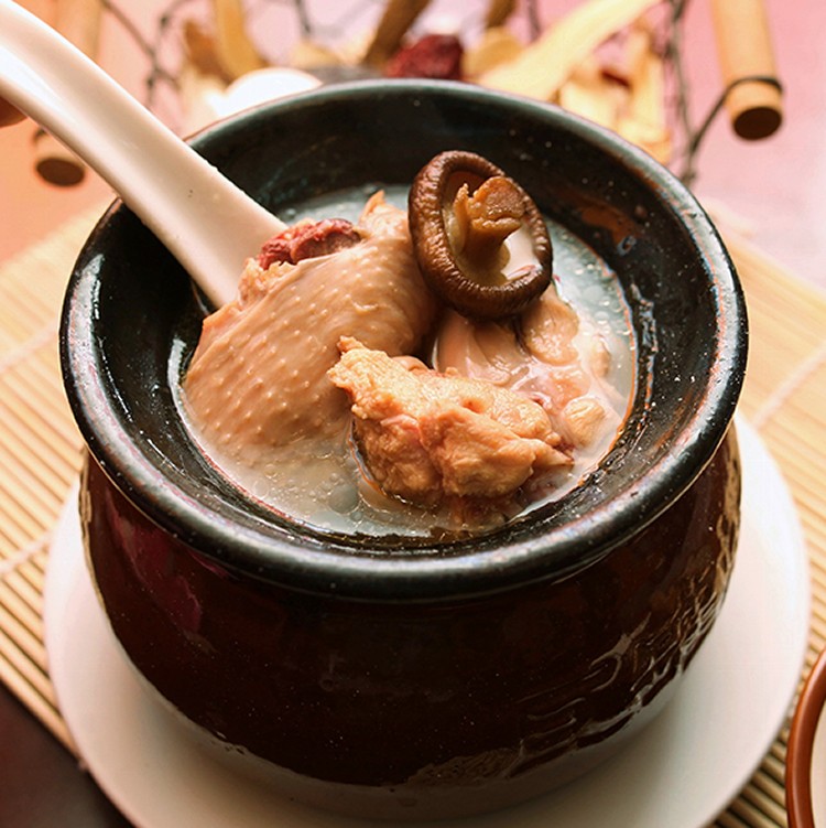 香菇煨雞