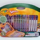 Crayon 旋轉繪畫筆組 20色旋轉式彩色鉛筆、15色旋轉式彩色蠟筆、4支細頭彩色筆、1支旋轉式繪畫粗鉛筆