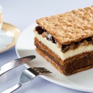 【拿破崙先生】手工拿破崙蛋糕 特價：$135