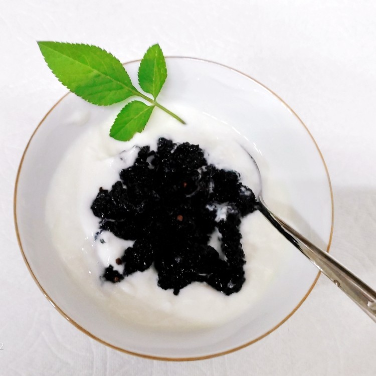 冰糖桑椹濃汁1KG搭1包桑椹蜜餞優惠組合