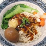 **古早味乾拌麵** 難忘的好滋味!! 最經典的古早味~吃過還想再吃!!! 特價：$45