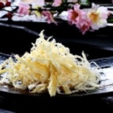 魷魚絲 特價：$200