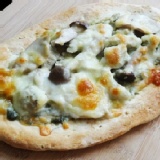 【Siena(西恩納)香草工坊】青醬嫩雞Pizza