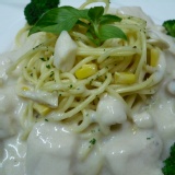 奶油白醬嫩雞 (不含麵) 重300g(+-5g)(1人份/包)