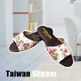 時尚室內拖鞋 - 抗滑靜音 - 玫瑰物語 特價：$80