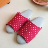 台灣製造-療癒系-舒活布質室內拖鞋-J-紅色圓點