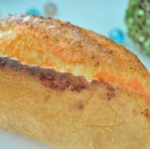 明太子法國麵包 《特價優惠》外酥內軟的口感 明太子在嘴裏彈跳的心滋味 特價：$29