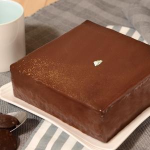 免運!【艾波索】82%深黑巧克力黑金磚方形 13.5×13.5×4公分(約6吋)