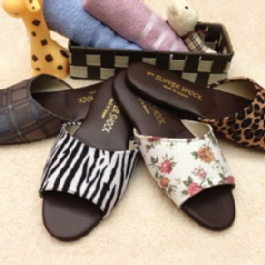 靜音抗滑室內拖鞋 - 時尚系列 - 八件含運促銷