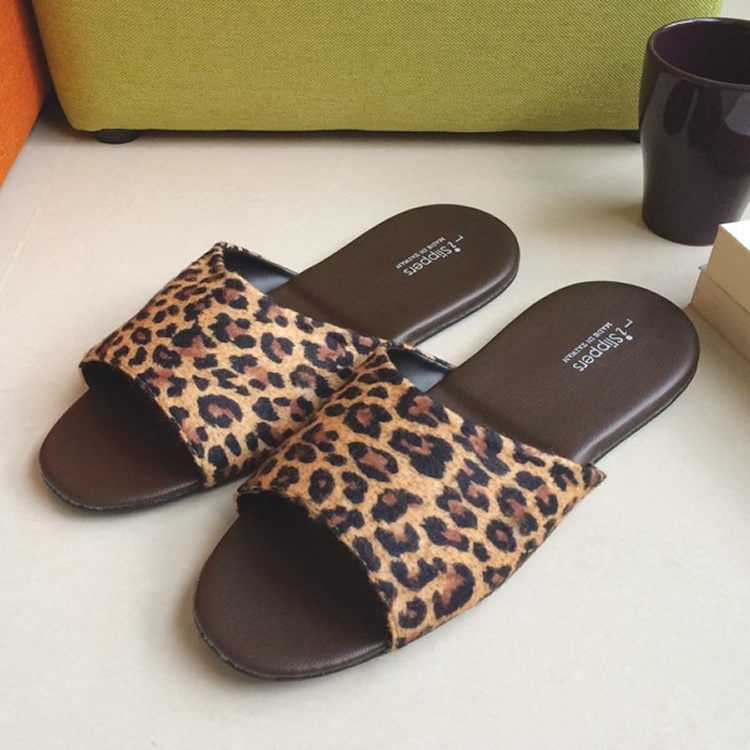 時尚室內拖鞋 - 抗滑靜音 - 狂野深豹紋