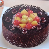 聖娜多堡黑森林蛋糕 8吋 特價：$618
