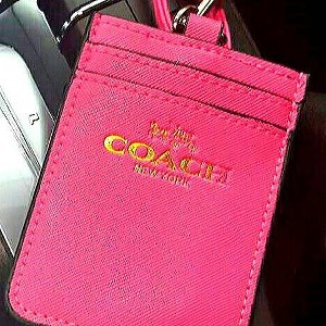 ❤coach -小馬車證件夾/卡夾-桃紅色