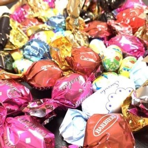 歐洲限定朵可綜合巧克力分享包200g~