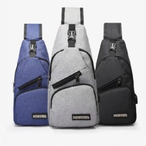 新款男士斜背包