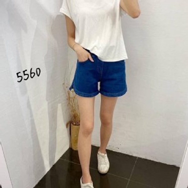 收腹牛仔短褲