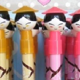 可愛中國娃娃原子筆 特價：$9