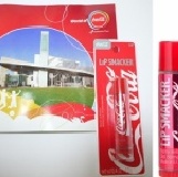 美國原裝 可樂汽水 護唇膏4g coca cola、可樂護唇膏、美妝、唇部保養、原廠製造、禮物 特價：$199