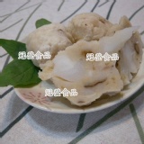 魚翅丸 吃的到花枝塊喔