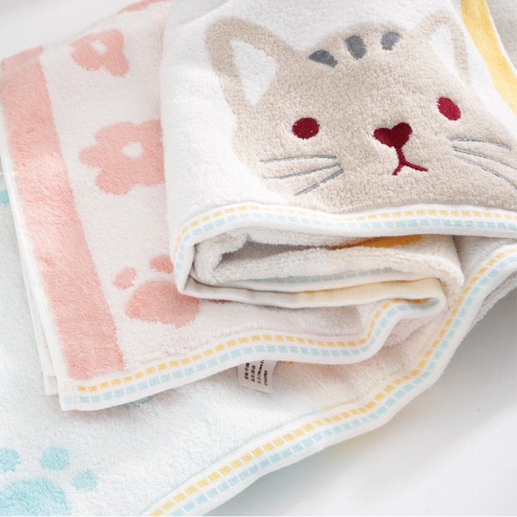 【QIDINA】【HKIL-巾專家】日系櫻花貓純棉浴巾-MS