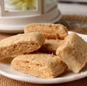 台灣製~老師傅手工花生貢糖 天然原味, 特價：$95