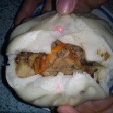 竹筍鮮肉香菇包 有季節性 特價：$100