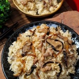 鹿港阿國師-豬肉油飯(1斤裝)