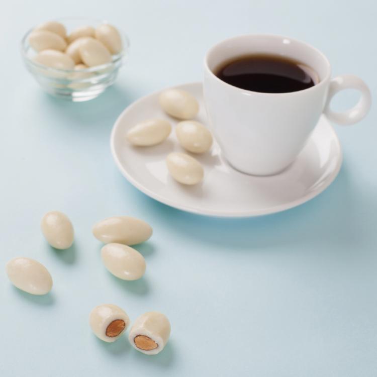 【巧克力澐莊】巧克力杏仁豆100g (白巧克力/抹茶/草莓/70%玫瑰鹽黑巧克力)