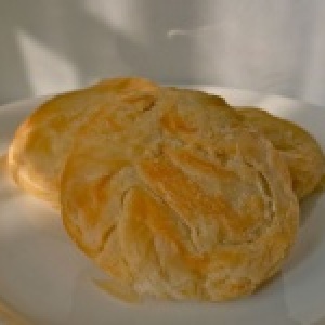 ㄟ牽絲ㄟ意緣食品太陽餅10入裝 特價：$100