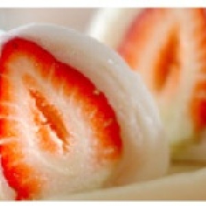 冰鎮草莓大福(香氣十足的台灣草莓)