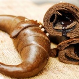 巧克力甜心金牛角 特價：$30