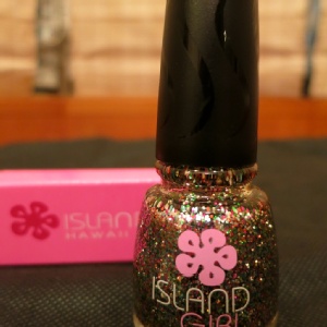 ISLanD GirL 七彩亮片指甲油 18.5 ml ❤ 特價：$150