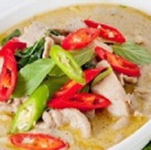 4.綠咖哩椰汁雞 特價：$100