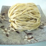 台南鹹水意麵 (雜菜麵烹煮的麵條) Q滑順口.古早原味. 特價：$10