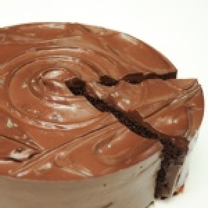 法芙娜80%紅心芭樂巧克力蛋糕