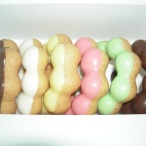 舞Q甜甜圈 特價：$90