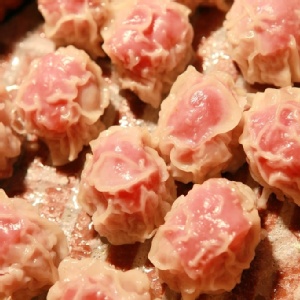 火腿蝦燒賣Ham Dumpling