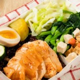 泡菜水煮雞胸餐盒