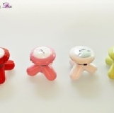 dondondon/USB按摩器/02400069//可疏通經絡，促進血液循環，對於肌肉酸痛 可裝4號電池3顆與搭配電腦usb插頭使用 特價：$99