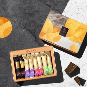 【中秋限定預購】凝夜金綻 綜合真巧蛋捲禮盒 16入