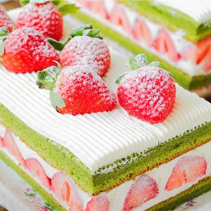 抺茶極緻草莓蛋糕