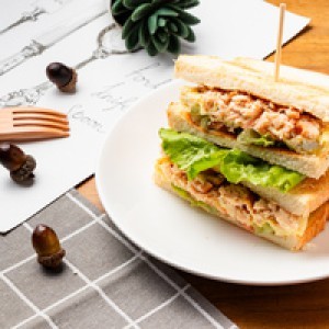 法式燻雞蛋三明治