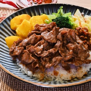 韓式燒牛飯