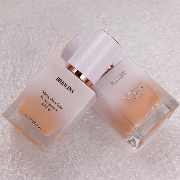 【Briolins碧歐倫思】水嫩靚透粉底液(高效保濕、潤色遮瑕、薄透自然、抗藍光紫外線)