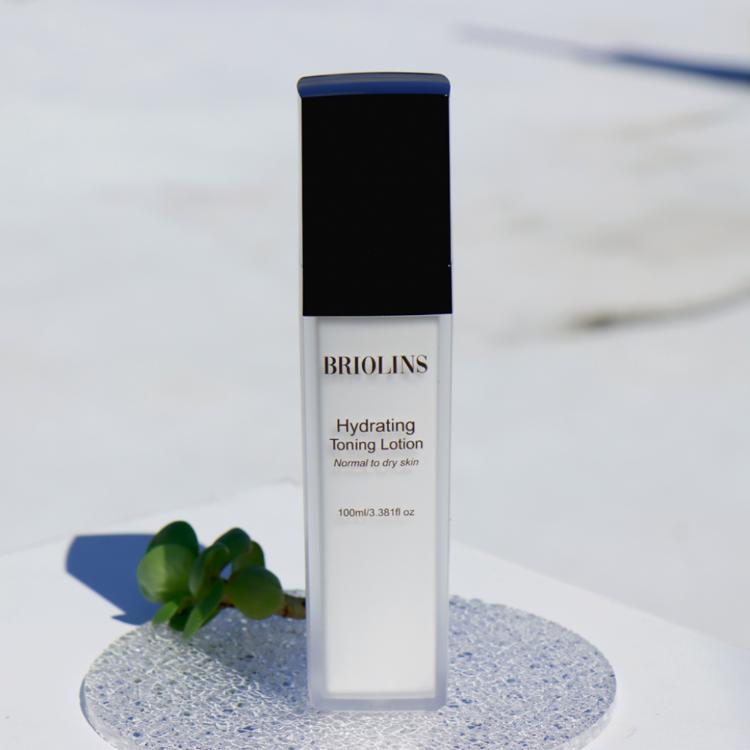 【Briolins碧歐倫思】素膚保濕化妝水(補充肌膚水分、清除皮膚雜質及死皮細胞、讓肌膚豐嫩有光澤)