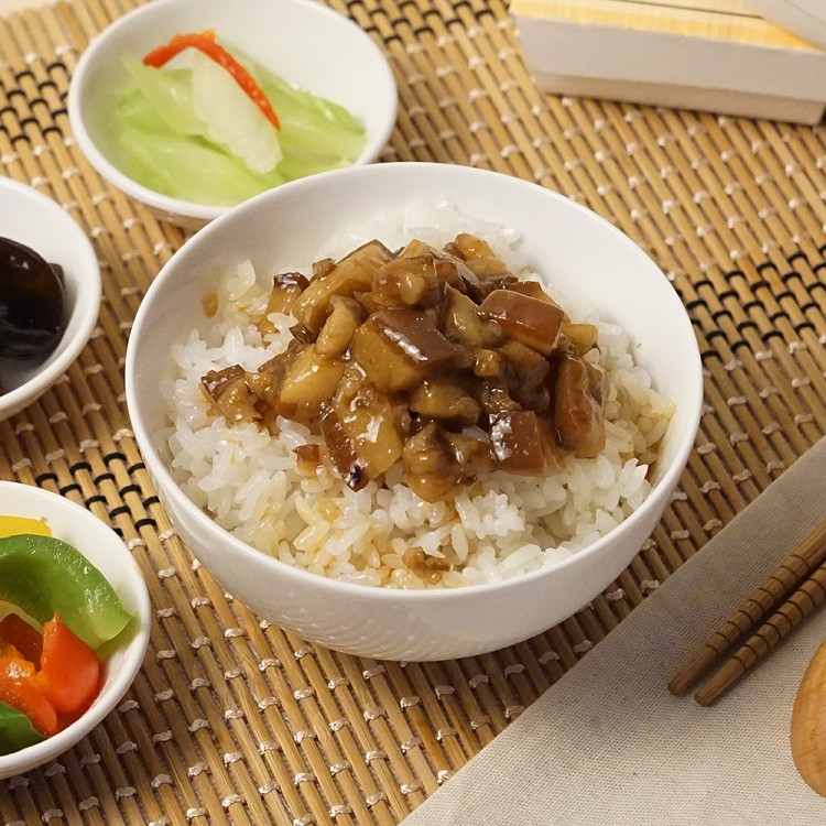 魯肉飯便當