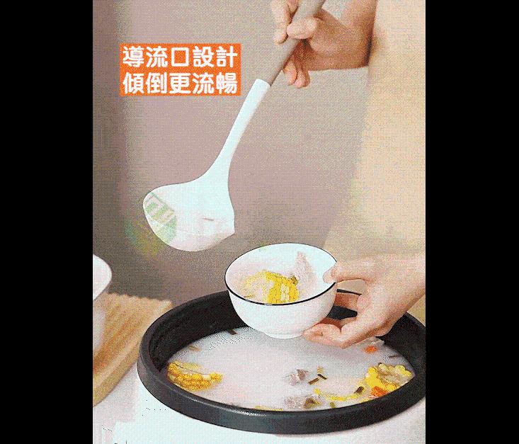 導流口設計，傾倒更流暢。