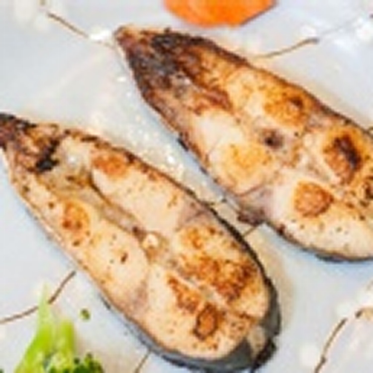 撿便宜 ！多利魚輪切片 110公克 x 1片