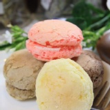 小確幸の首推》手工雪泡「原味、草莓、咖啡、巧克力」每粒５元，味蕾感動！混搭裝滿滿一盒５０元～～