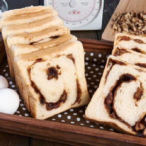 好吃手作吐司~黑糖核桃